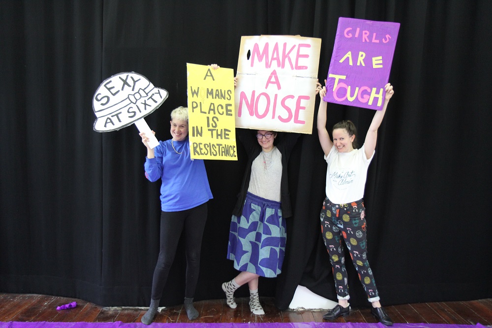 Lara Thoms & Snapcat (Anna Dunnill & Renae Coles) from Before the Siren